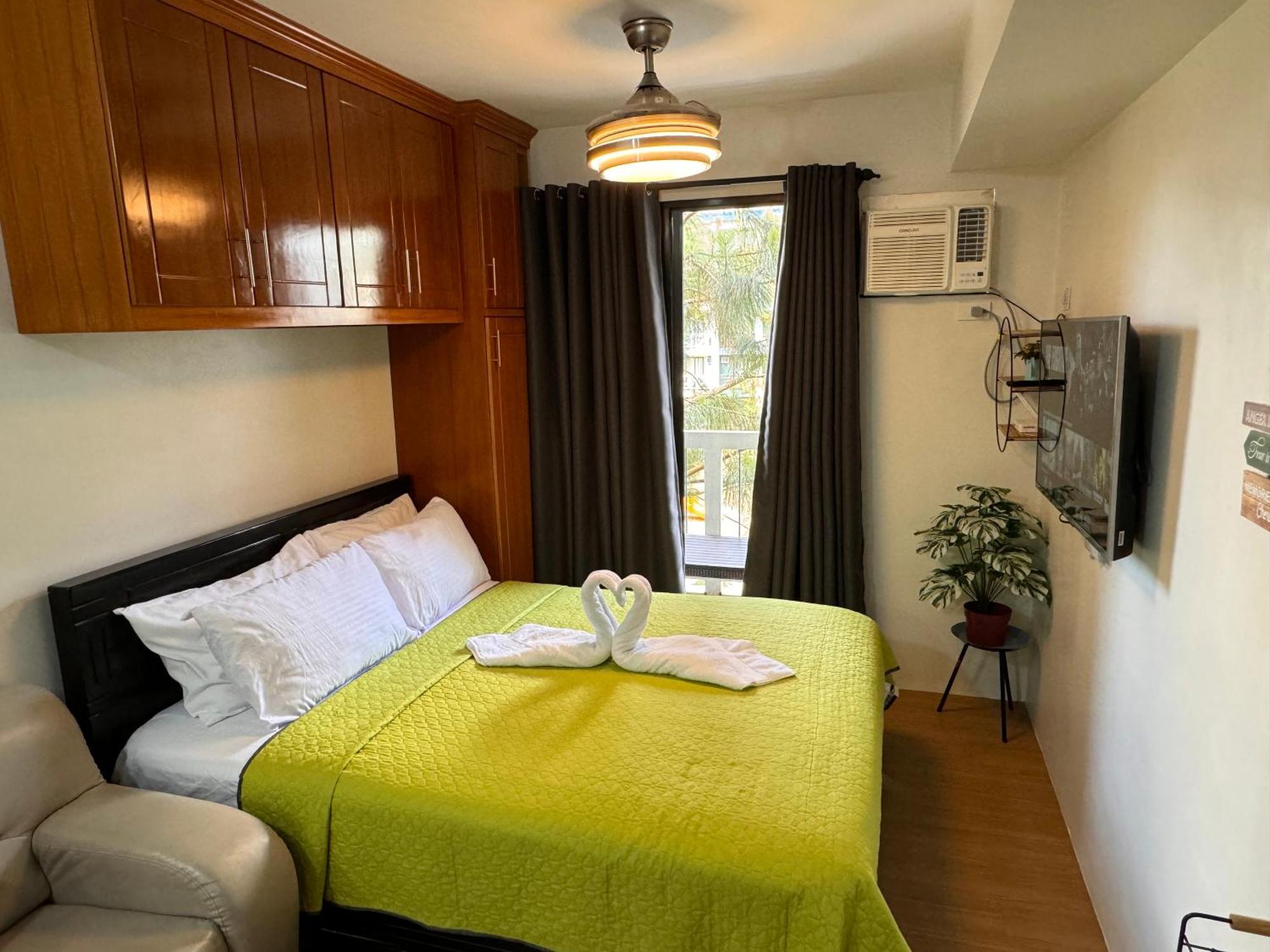 Cozyvilla At Pine Suites Tagaytay 2Br Or Studio With Free Parking 2Br In Basement Parking And Studio In Offsite Parking 따가이따이 외부 사진