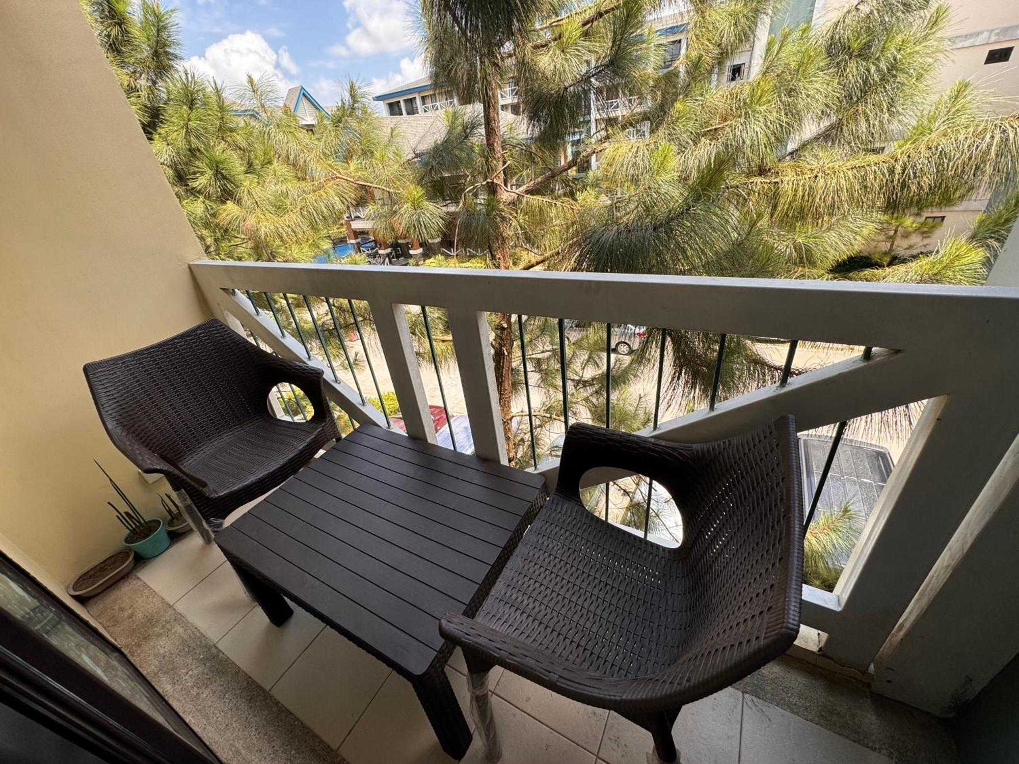Cozyvilla At Pine Suites Tagaytay 2Br Or Studio With Free Parking 2Br In Basement Parking And Studio In Offsite Parking 따가이따이 외부 사진
